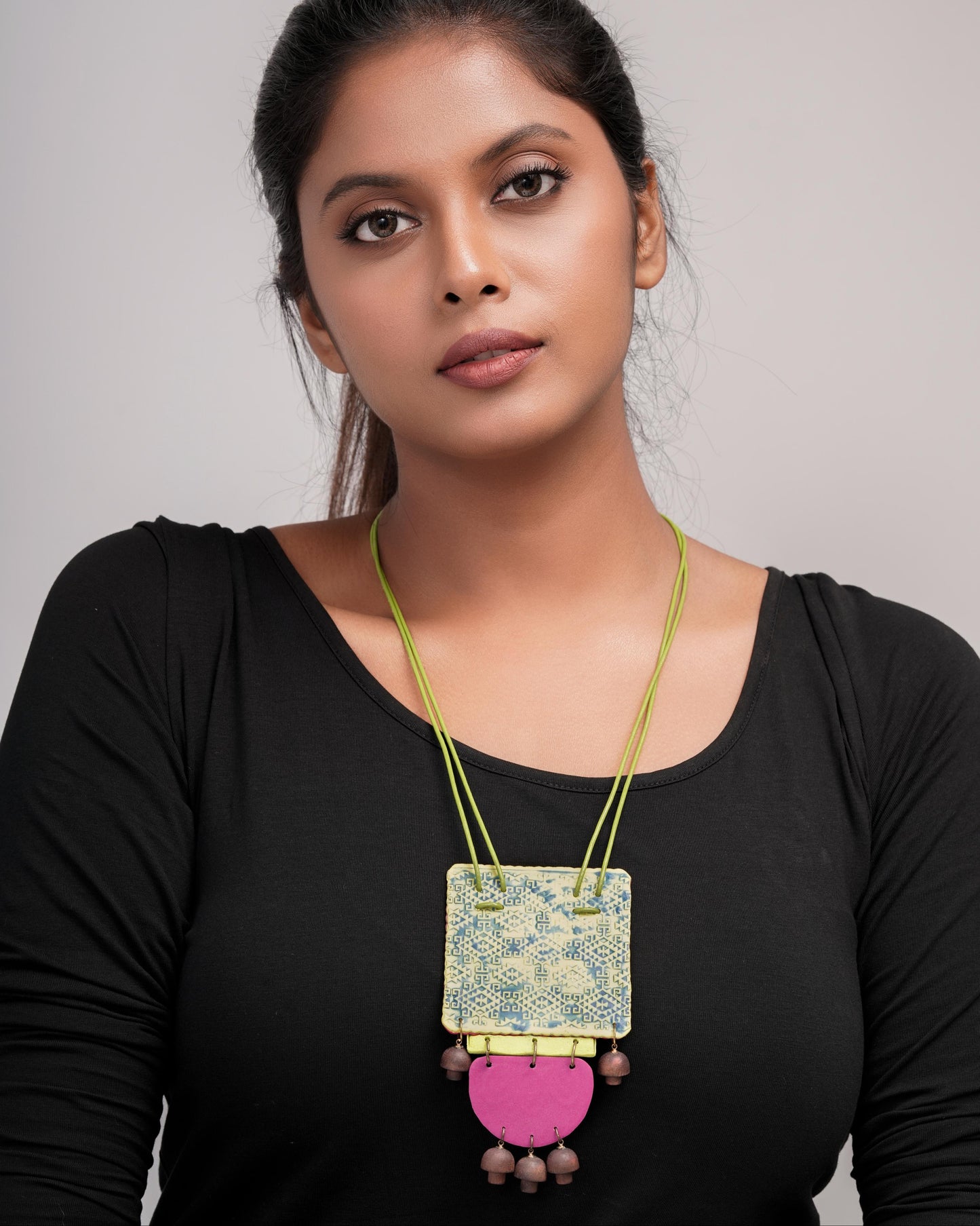 PONMOZHI REVERSIBLE "KOLAM"Statement necklace
