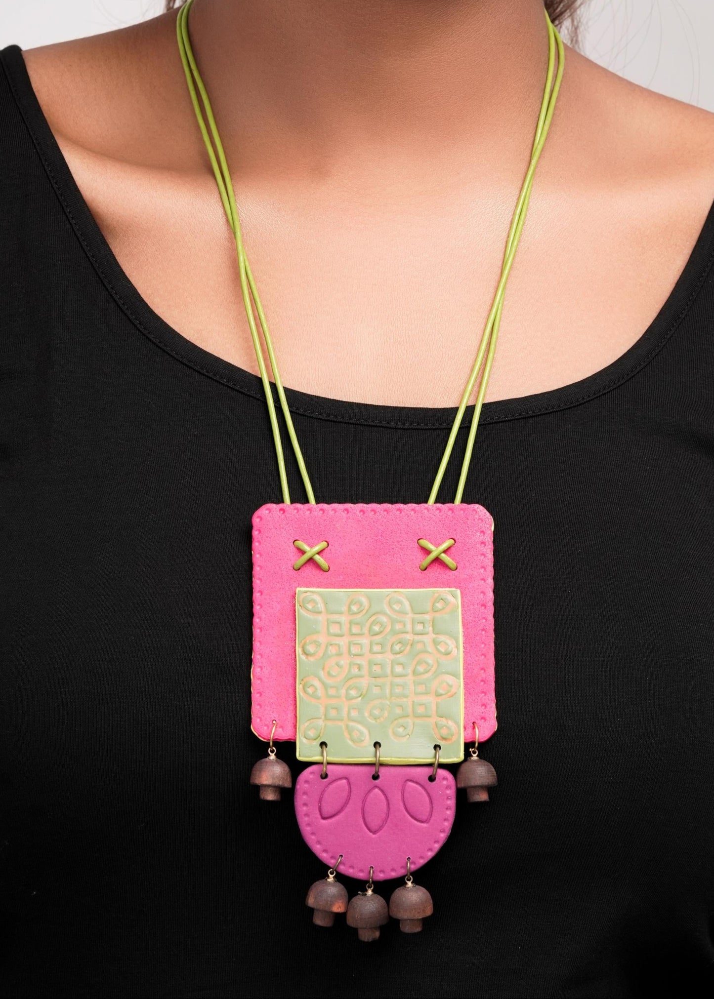 PONMOZHI REVERSIBLE "KOLAM"Statement necklace