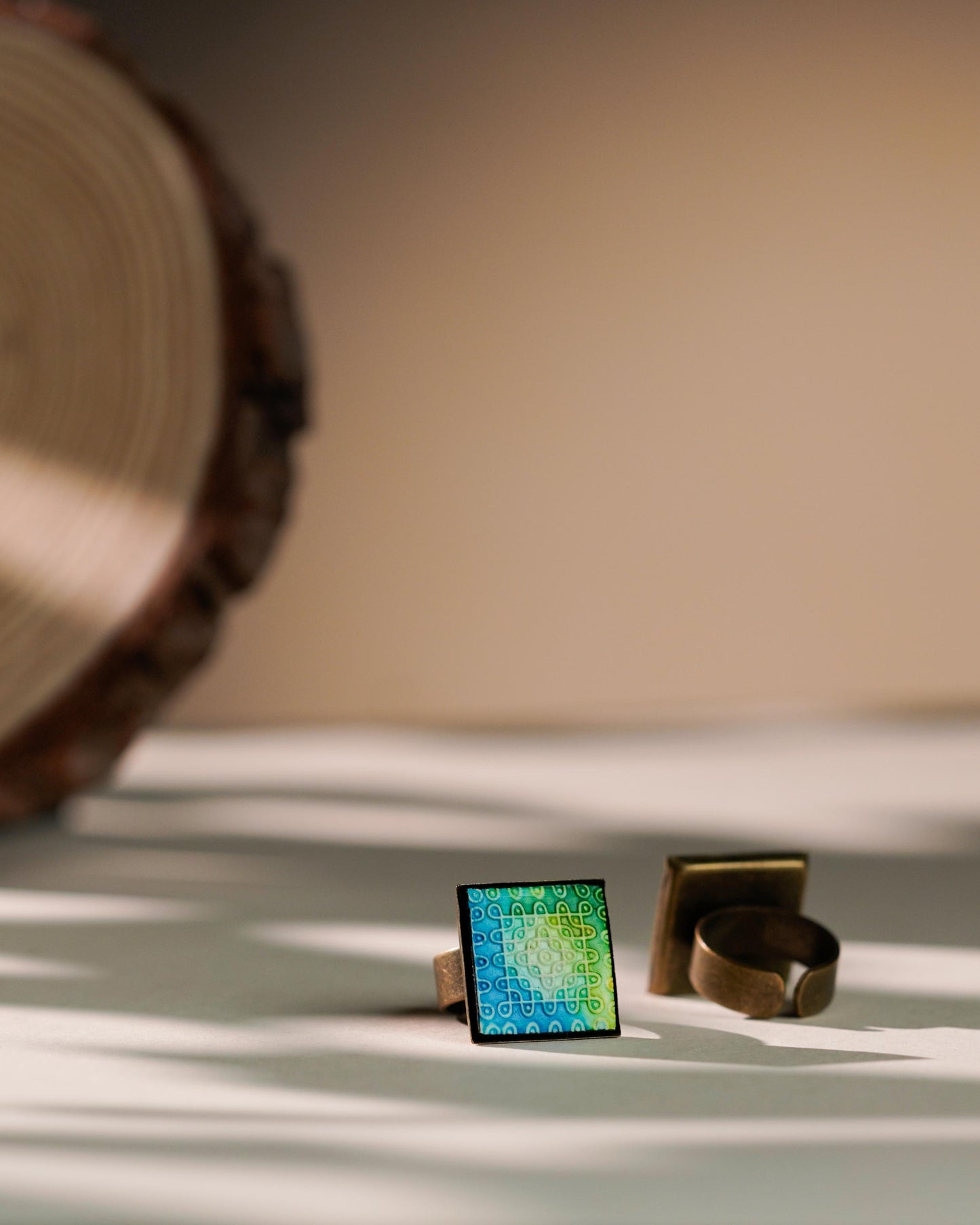 NEELAVENI "sikku pulli kolam"Abstract rings