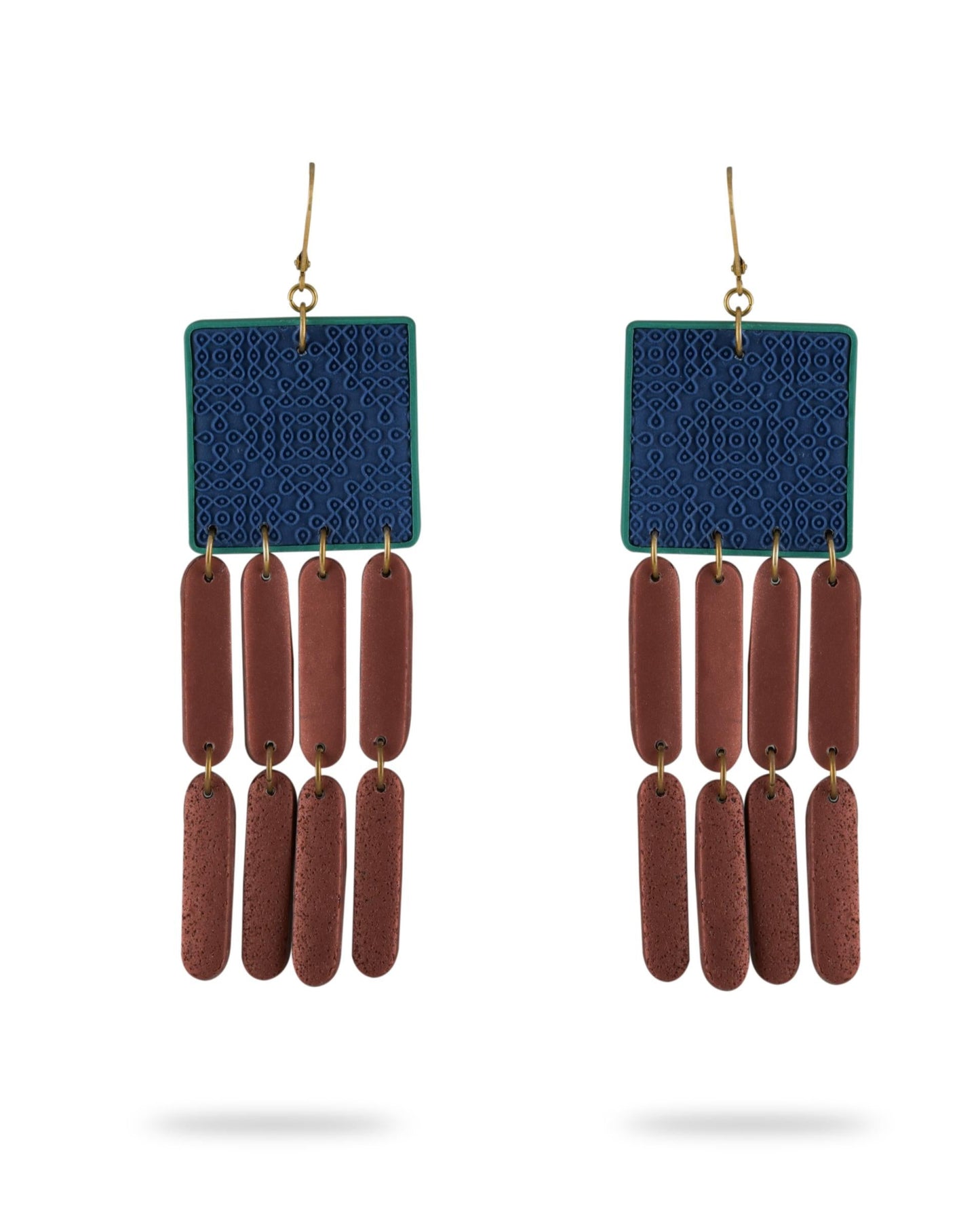 KARMUGHIL Chandelier "Kolam" earrings