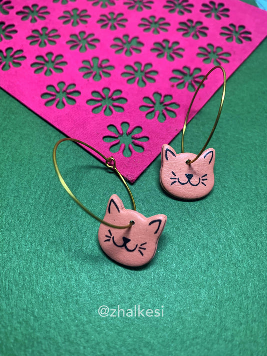 CAT HOOPS in peach